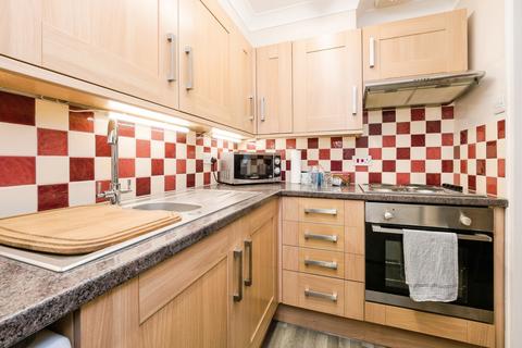 2 bedroom apartment for sale, Cromwell Lodge, Barking IG11