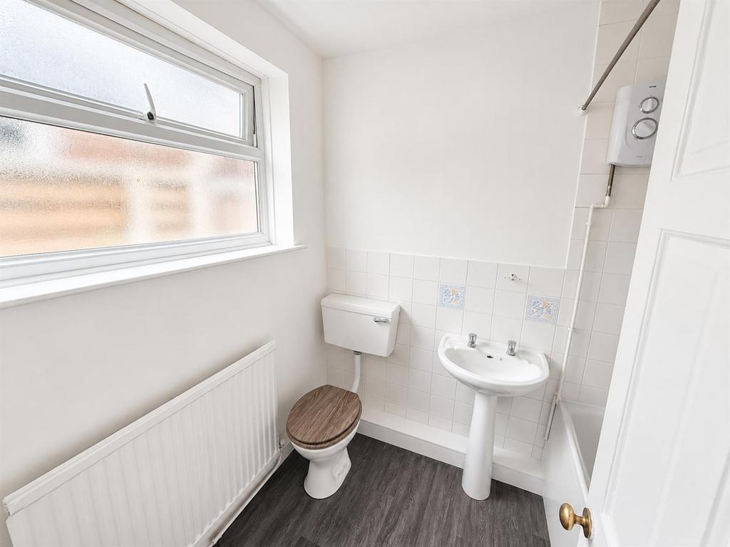 House in Nottingham, Redhill - View 4