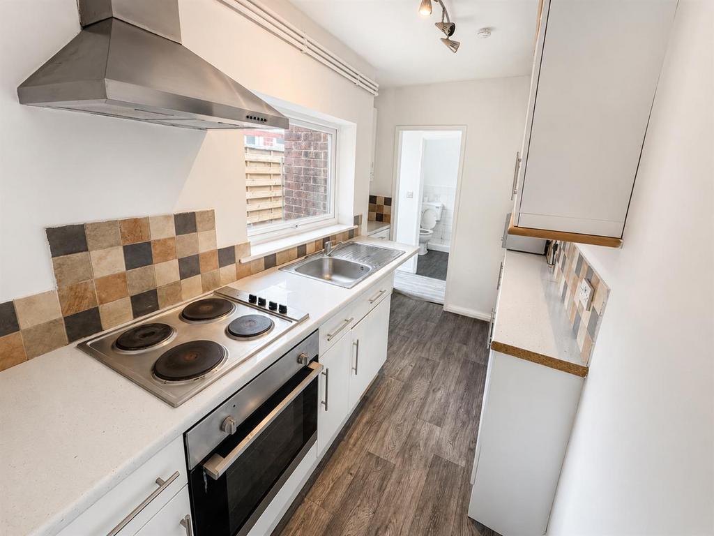 House in Nottingham, Redhill - View 6