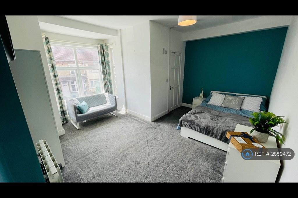 1 bedroom in a house share to rent