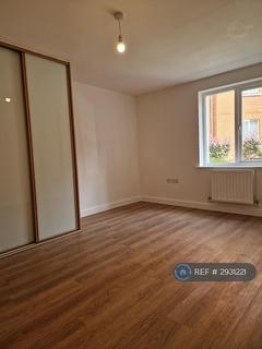 2 bedroom flat to rent, John Dyde Close, Bishop's Stortford, CM23