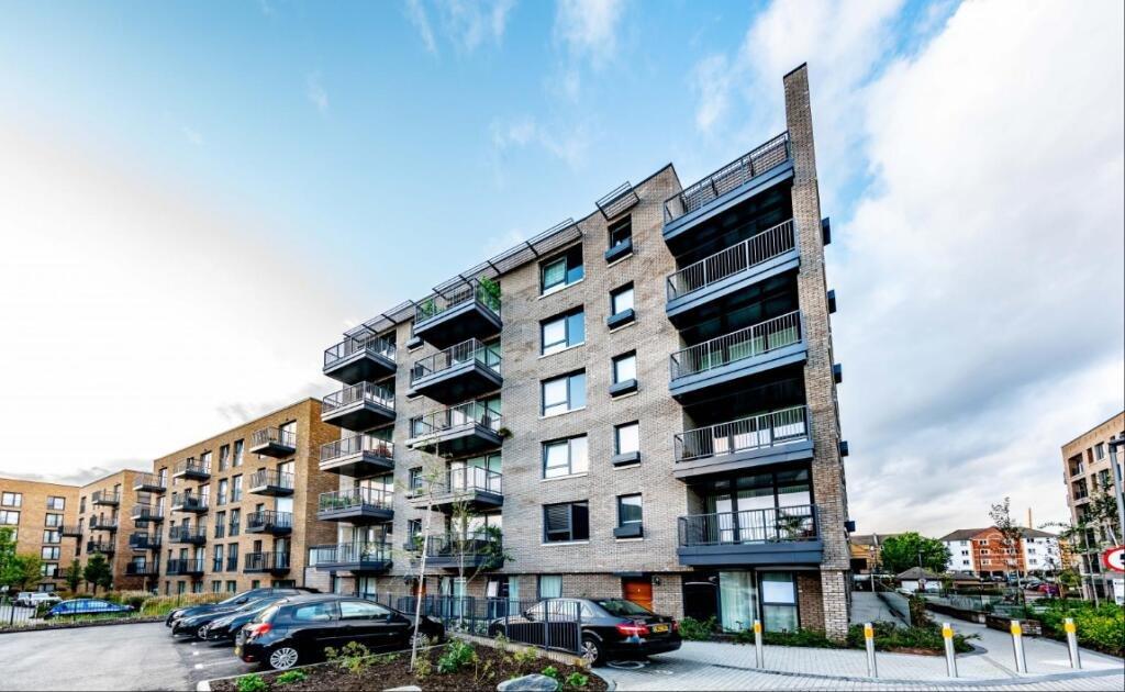 2 bedroom flat to rent