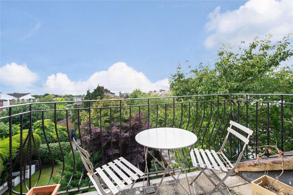 2 bedroom flat to rent