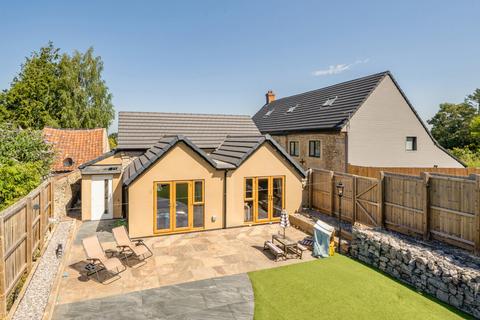 undefined, Piltown, West Pennard, Glastonbury, BA6