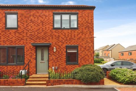 2 bedroom end of terrace house for sale, Normead Drive, BRISTOL, Avon, BS37