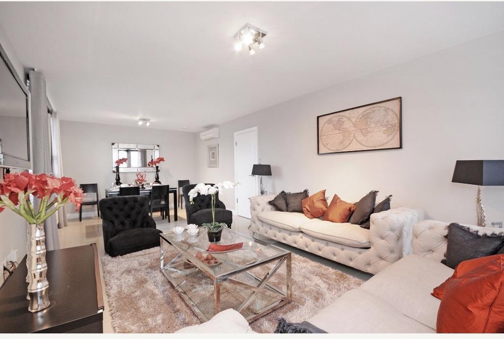3 bedroom flat to rent