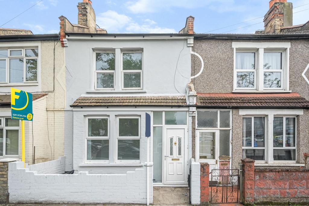 3 bedroom terraced house to rent