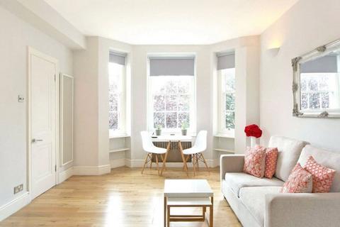 Studio for sale, Princess Court, Queensway, London, W2
