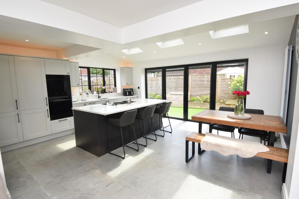 Mount Drive, Urmston, M41 – pohled 2