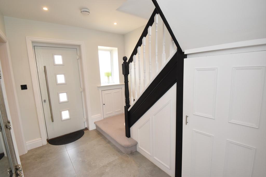 Mount Drive, Urmston, M41 – pohled 5
