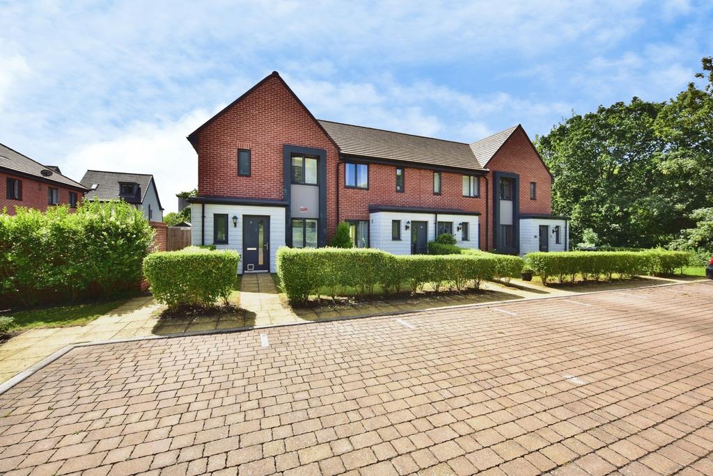 3 bedroom end of terrace house for sale