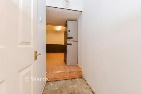 1 bedroom block of apartments for sale, Tower Hamlets Street, Tower Hamlets, Kent