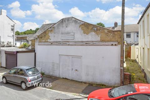 1 bedroom block of apartments for sale, Tower Hamlets Street, Tower Hamlets, Kent