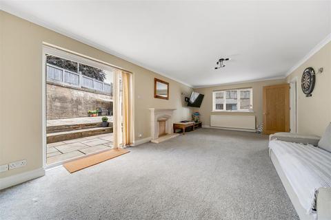 4 bedroom detached house for sale, Kings Head Hill, Bridport DT6
