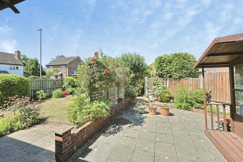 3 bedroom detached bungalow for sale, Ormesby Drive, Swaffham
