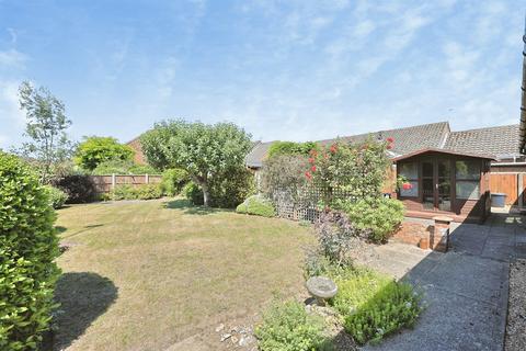 3 bedroom detached bungalow for sale, Ormesby Drive, Swaffham