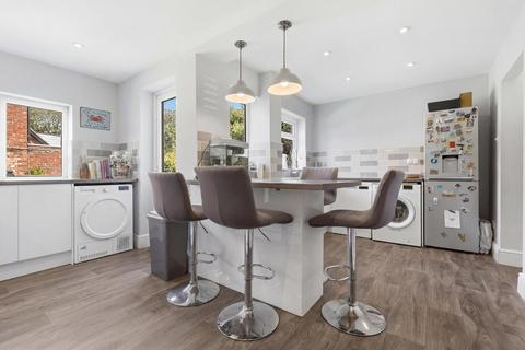 3 bedroom semi-detached house for sale, Padgetts Way, Hockley, SS5