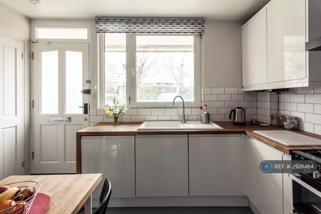 3 bedroom maisonette to rent