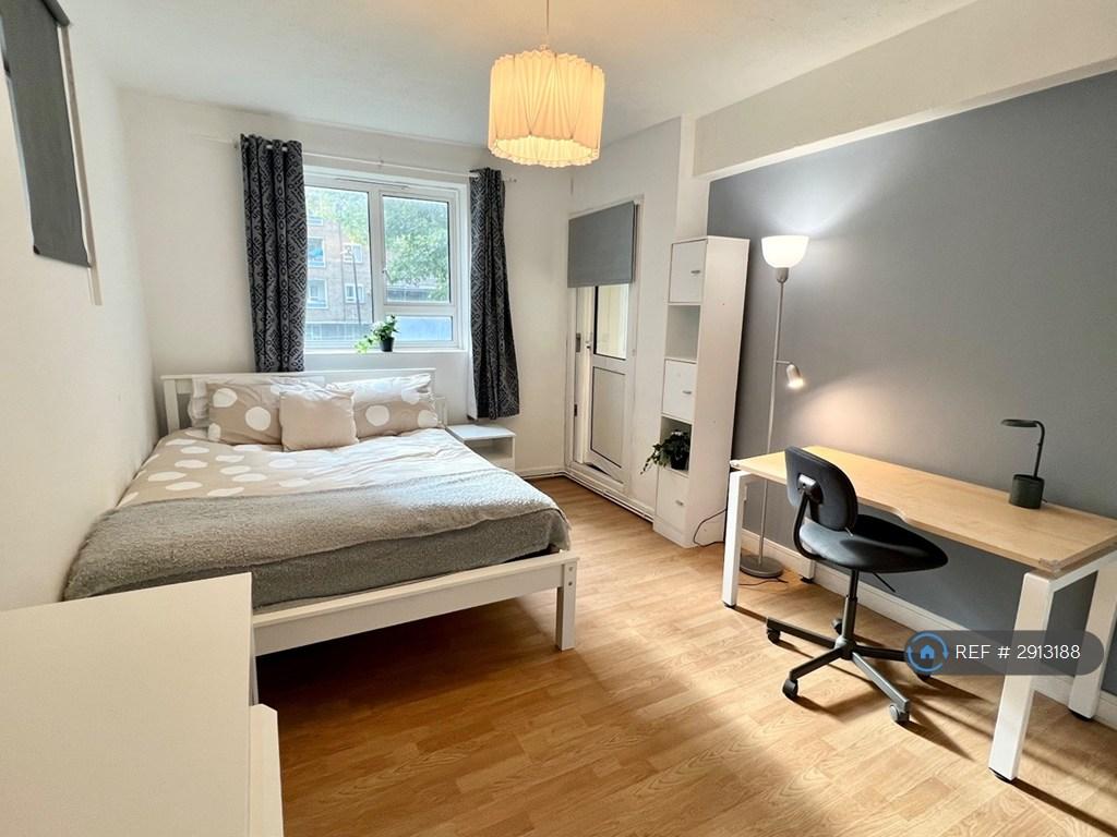 4 bedroom flat to rent