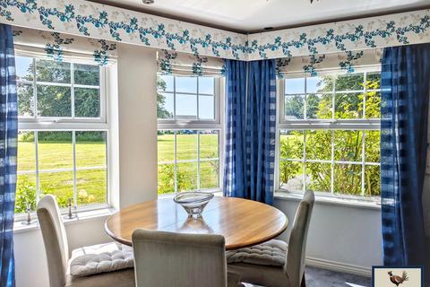 3 bedroom flat for sale, Saxon Road, Tavistock, PL19 8JS