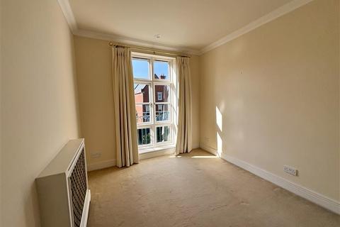 2 bedroom flat to rent, Holloway Drive, Virginia Water, Surrey GU25