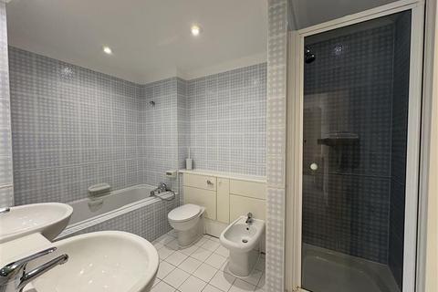 2 bedroom flat to rent, Holloway Drive, Virginia Water, Surrey GU25