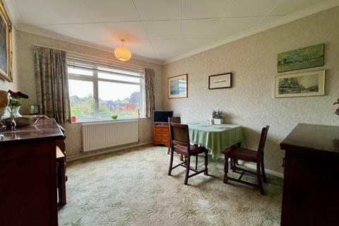 3 bedroom bungalow for sale, Littlemeer, Peterborough PE2