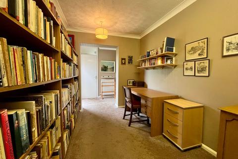 3 bedroom bungalow for sale, Littlemeer, Peterborough PE2