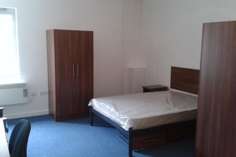 Studio to rent, Deans Court, 3 St Georges Road, Bristol BS1