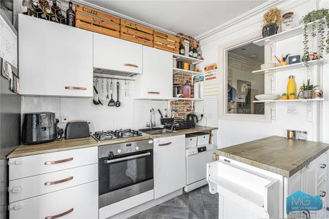2 bedroom apartment for sale, The Broadway, Crouch End, London, N8