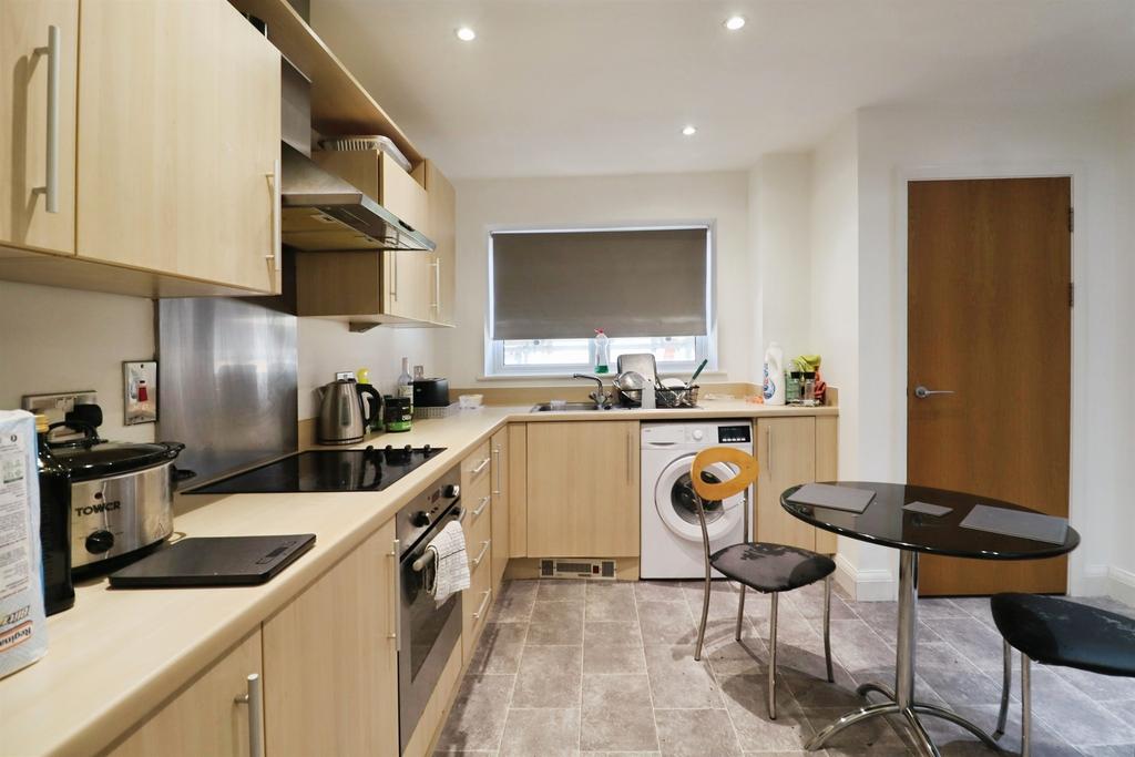 1 bedroom flat for sale