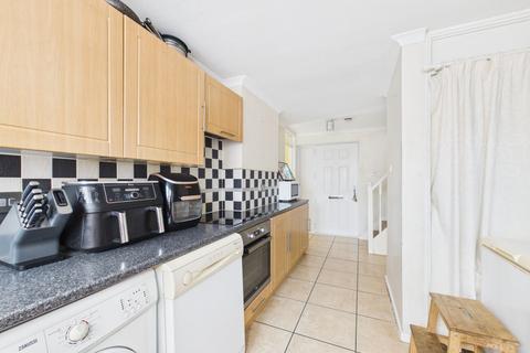 2 bedroom end of terrace house for sale, Beech Close, Huntingdon, Cambridgeshire.