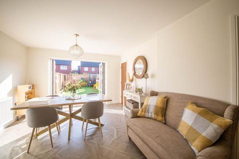 3 bedroom townhouse to rent, Crow Lane East, Newton-Le-Willows, WA12