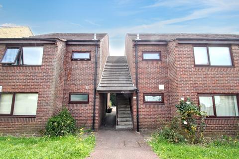West Grove, Woodford Green, IG8
