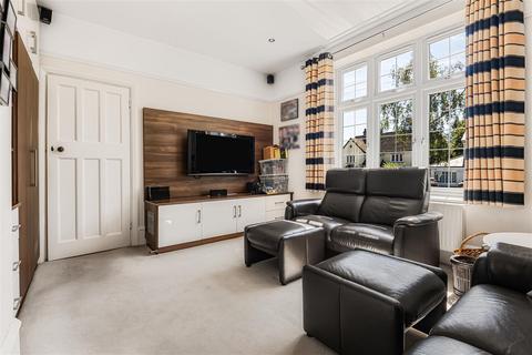 5 bedroom detached house for sale, Gills Hill, Radlett