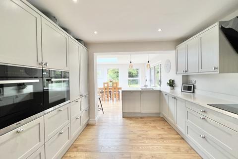 4 bedroom bungalow for sale, Furlong Lane, Poulton-Le-Fylde FY6