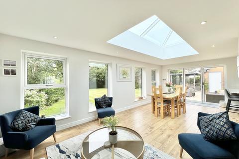 4 bedroom bungalow for sale, Furlong Lane, Poulton-Le-Fylde FY6