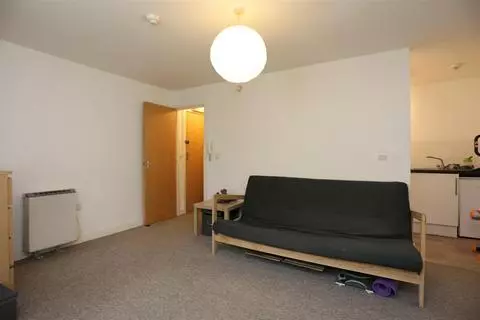 Studio to rent – pohled 4
