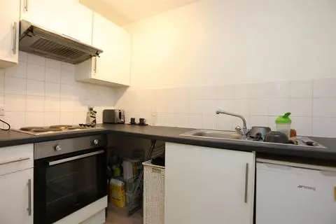Studio to rent – pohled 5
