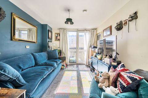 1 bedroom flat for sale, Woods House (25% shared ownership), Belgravia, London, SW1W