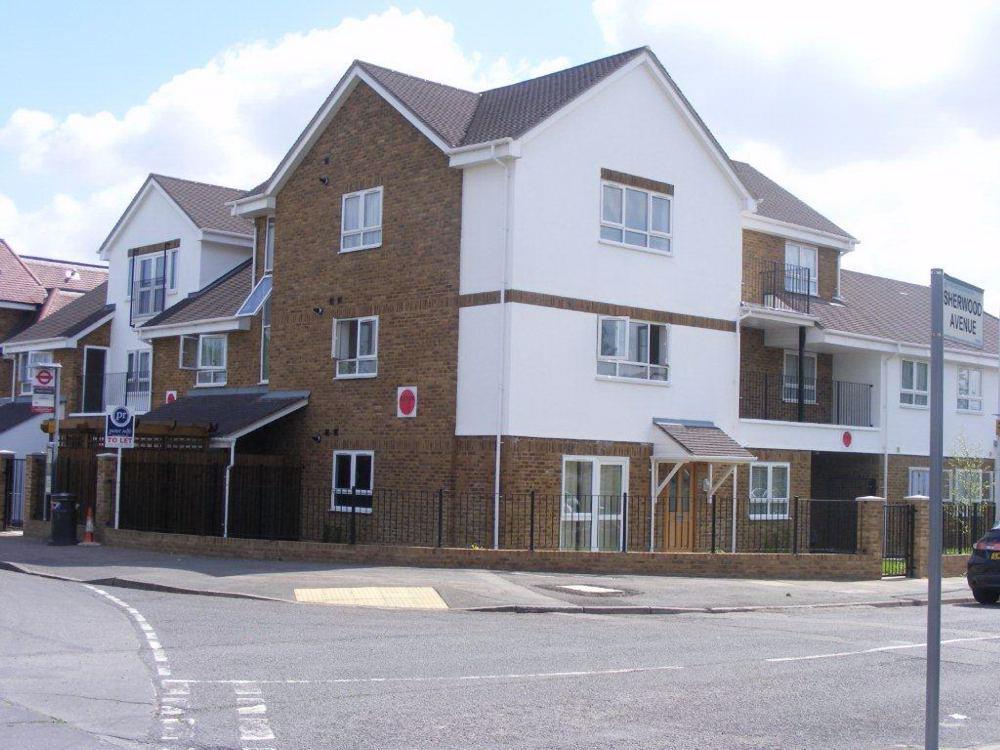 1 bedroom apartment to rent