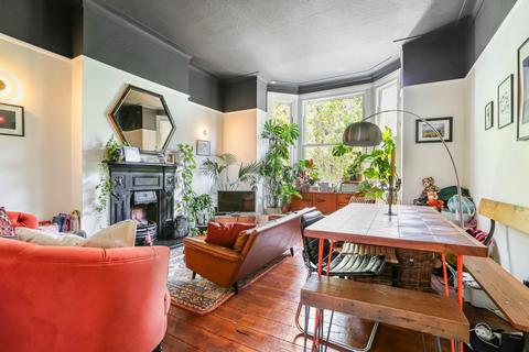 3 bedroom flat for sale, Herbert Road, Woolwich