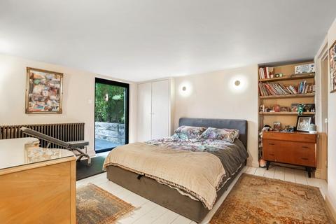 3 bedroom flat for sale, Herbert Road, Woolwich