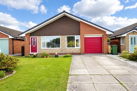 3 bedroom detached house for sale, Cow Lees, Westhoughton, BL5