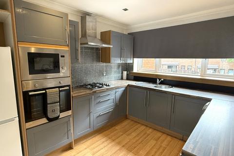 3 bedroom terraced house to rent, Murnin Court, Braehead, Stirling, FK7