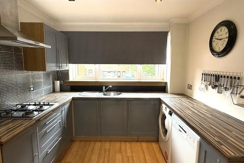 3 bedroom terraced house to rent, Murnin Court, Braehead, Stirling, FK7