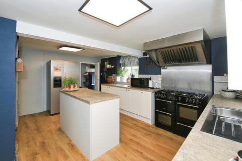 6 bedroom semi-detached house for sale, Church Street, Market Deeping, Peterborough, Lincolnshire, PE6