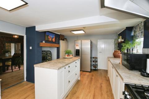 6 bedroom semi-detached house for sale, Church Street, Market Deeping, Peterborough, Lincolnshire, PE6
