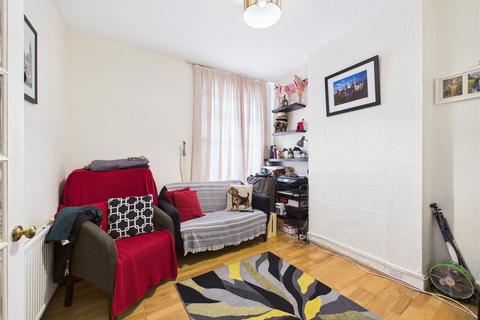 3 bedroom terraced house for sale, Truro Road, Walthamstow E17