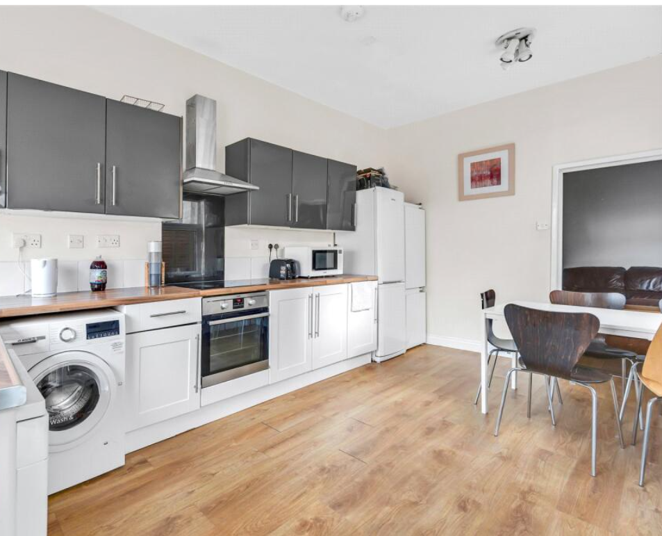 5 bedroom house to rent